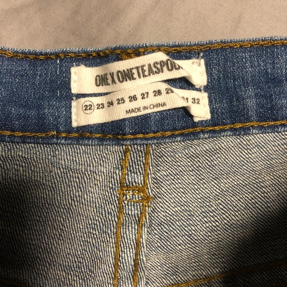 One teaspoon shorts - Picture 3 of 3